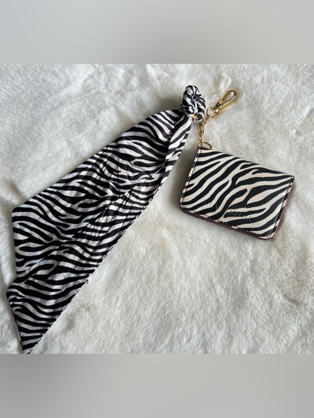 Steve Madden Zebra Print Card Holder Wallet w/ Scarf Keychain